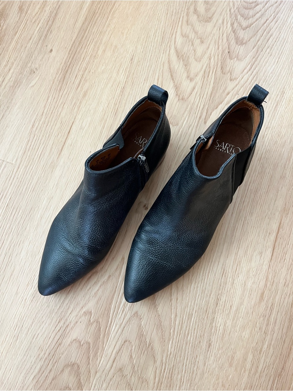 SARTO By Franco Sarto Black Pointed Leather Ankle Booties